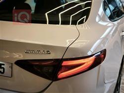 الفا روميو Giulia